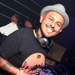 Homero Espinosa Keep On Dancing Selections Chart