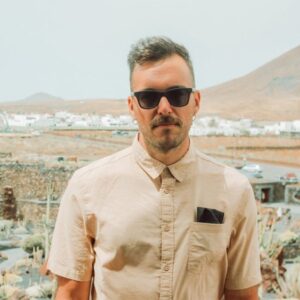 Paul Rudder D I M E N S I O N S : Picks Chart