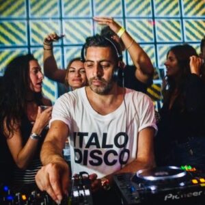 Darius Syrossian WHITE RABBIT CHART