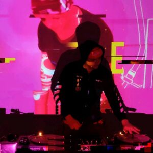 Cyber Legenda Hot Night Chart