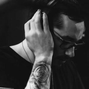 Iglesias My ‘Hottrax’ Chart